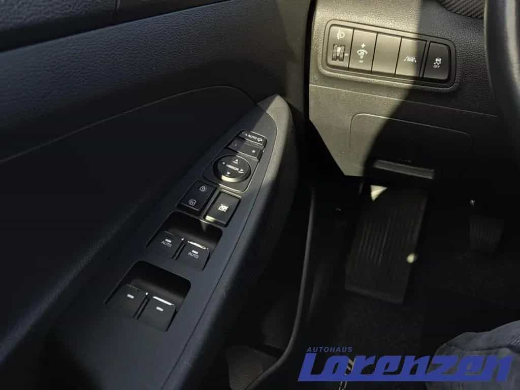 Hyundai TUCSON Advantage 1.6 GDi Turbo Navi Mehrzonenkli 08/2020-photo-16