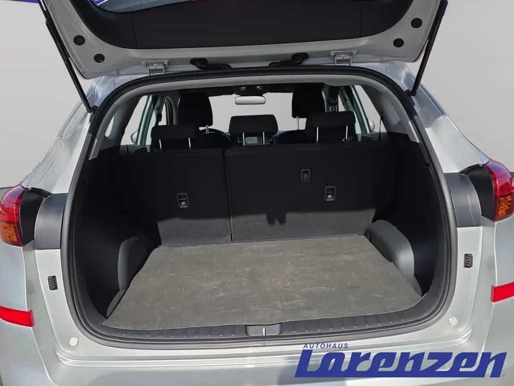 Hyundai TUCSON Advantage 1.6 GDi Turbo Navi Mehrzonenkli 08/2020-photo-17