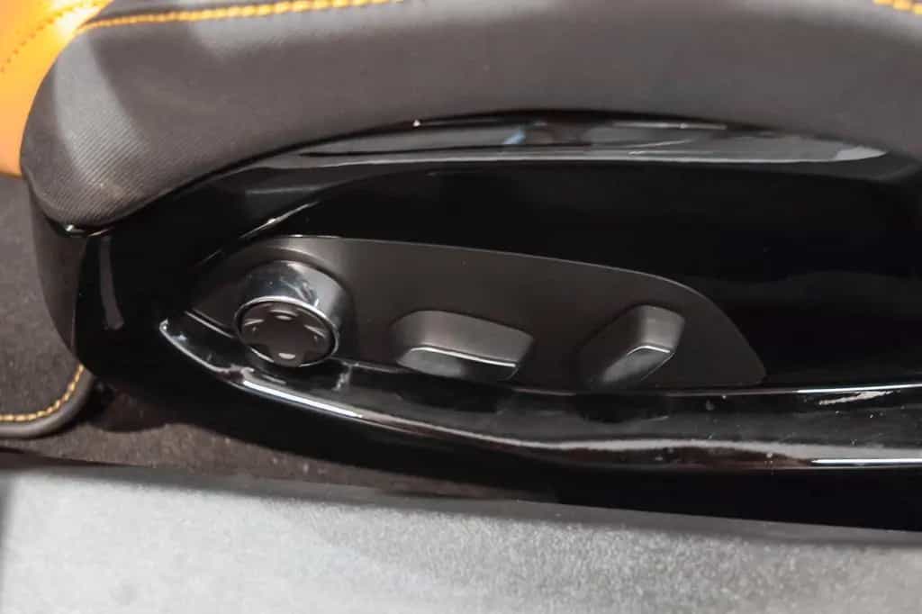 Corvette C8 C8 STINGRAY CONVERTIBLE 02/2026-photo-21