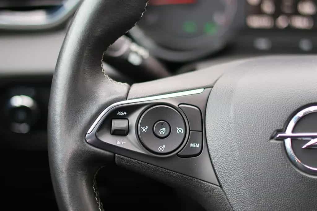Opel Grandland X Turbo Innovation /LED/TEMP/AUT/LHZ 08/2019-photo-11