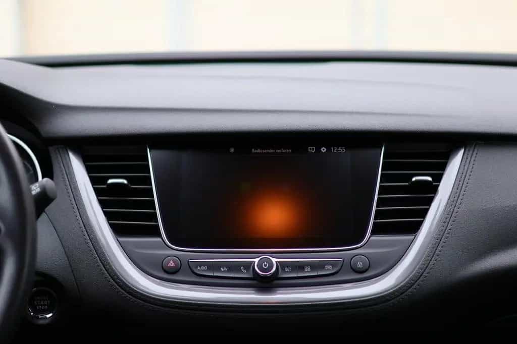 Opel Grandland X Turbo Innovation /LED/TEMP/AUT/LHZ 08/2019-photo-16