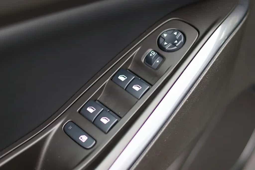 Opel Grandland X Turbo Innovation /LED/TEMP/AUT/LHZ 08/2019-photo-7