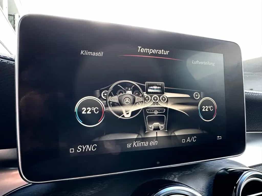 Mercedes-Benz GLC 300 4Matic AMG Line | Airmatic | Burmester 08/2018-photo-28