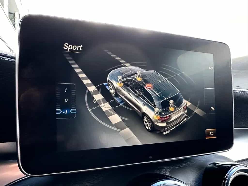 Mercedes-Benz GLC 300 4Matic AMG Line | Airmatic | Burmester 08/2018-photo-29