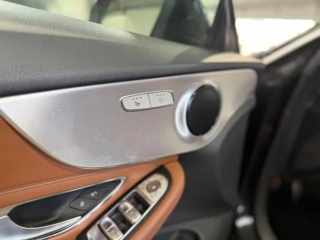 Mercedes-Benz C-Class 180 Cabrio AMG Line|Leder|Navi|Kamera|Airscarf 01/2018-photo-8