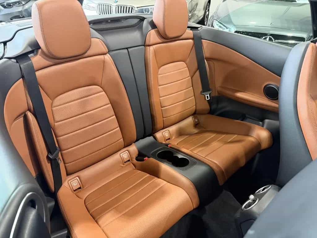 Mercedes-Benz C-Class 180 Cabrio AMG Line|Leder|Navi|Kamera|Airscarf 01/2018-photo-11