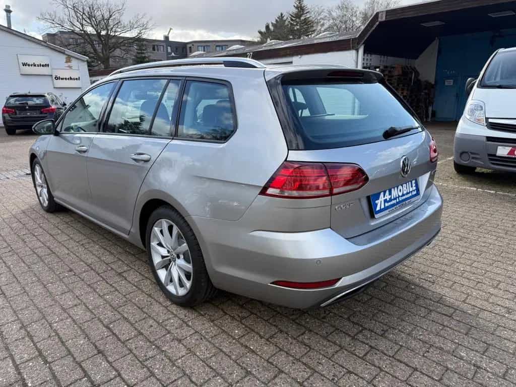 Volkswagen Golf VII Variant 1.5 TSI ACC SHZ LED 04/2019-photo-19