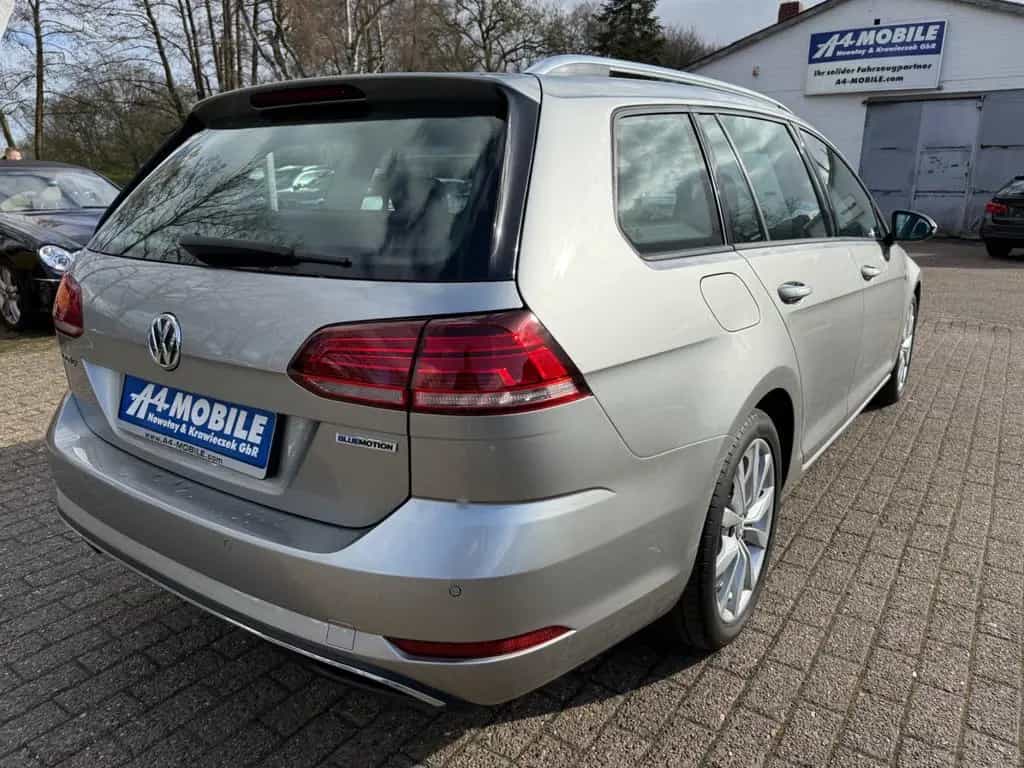 Volkswagen Golf VII Variant 1.5 TSI ACC SHZ LED 04/2019-photo-24
