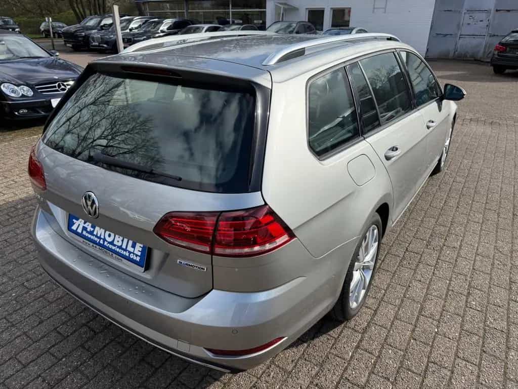 Volkswagen Golf VII Variant 1.5 TSI ACC SHZ LED 04/2019-photo-25