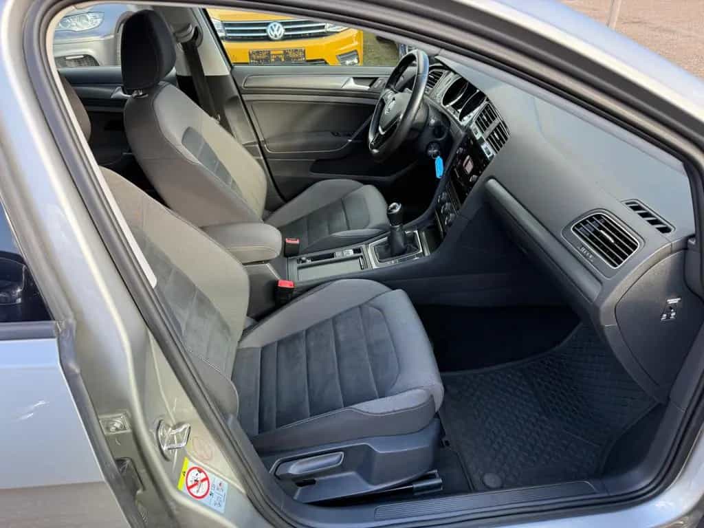 Volkswagen Golf VII Variant 1.5 TSI ACC SHZ LED 04/2019-photo-39
