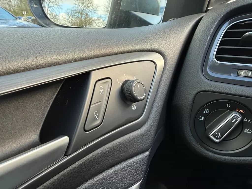 Volkswagen Golf VII Variant 1.5 TSI ACC SHZ LED 04/2019-photo-42