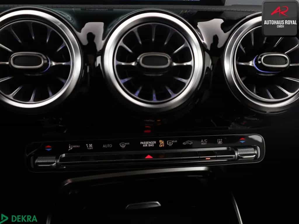 Mercedes-Benz A 35 AMG 4M BURMESTER,SITZKLIMA,KEYLESS,360GRAD 07/2021-photo-21