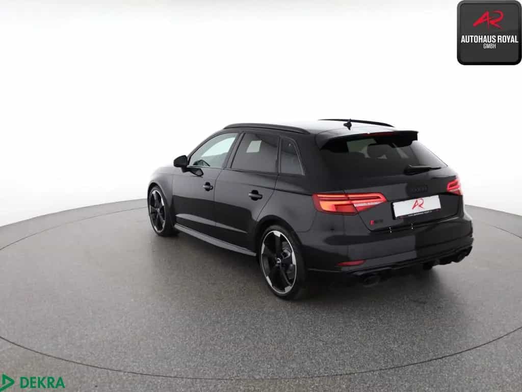 Audi RS3 SB 2.5 TFSI qu S-SITZE,MATRIX,ACC,KAMERA,19Z 02/2020-photo-2