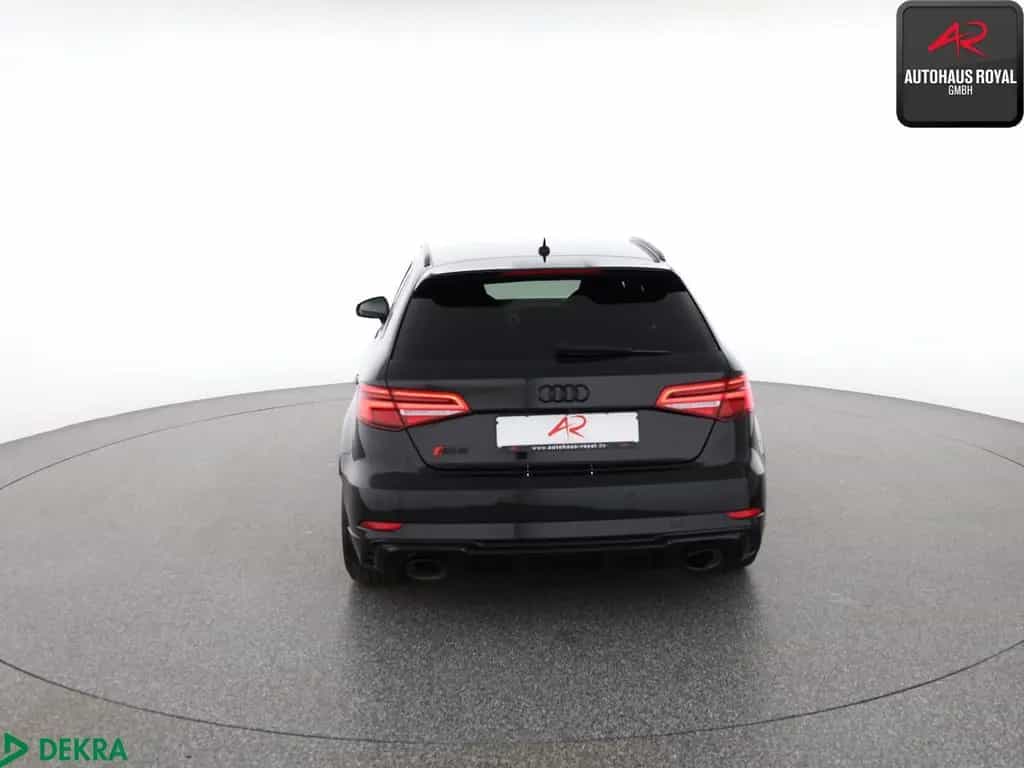 Audi RS3 SB 2.5 TFSI qu S-SITZE,MATRIX,ACC,KAMERA,19Z 02/2020-photo-3