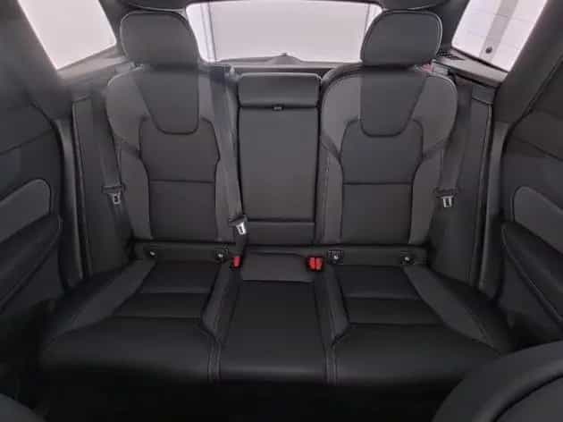 Volvo XC60 Ultra Black Edition*AWD*LuftFW*360°K* 07/2025-photo-9