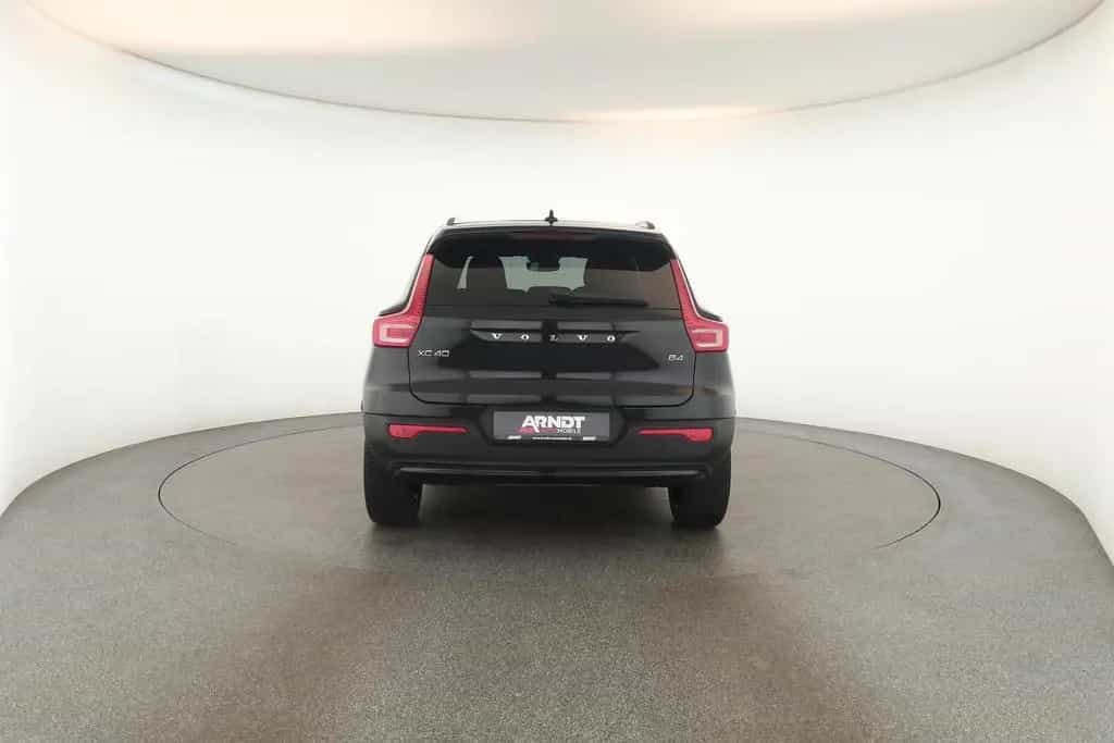 Volvo XC40 B4 Plus Dark LED Digi Navi HaKa ACC Kam 20" 06/2023-photo-29