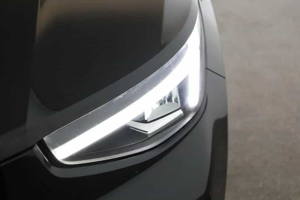 Volvo XC40 B4 Plus Dark LED Digi Navi HaKa ACC Kam 20" 07/2023-photo-11