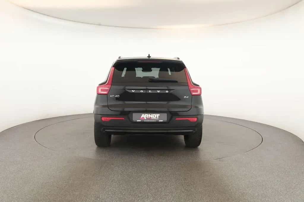 Volvo XC40 B4 Plus Dark LED Digi Navi HaKa ACC Kam 20" 07/2023-photo-23