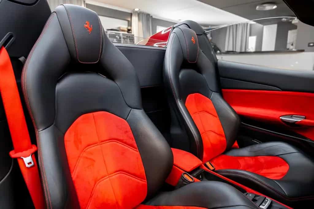 Ferrari 488 Spider NOVITEC*FACELIFT*LIFT*JBL*WARRANTY 01/2019-photo-17