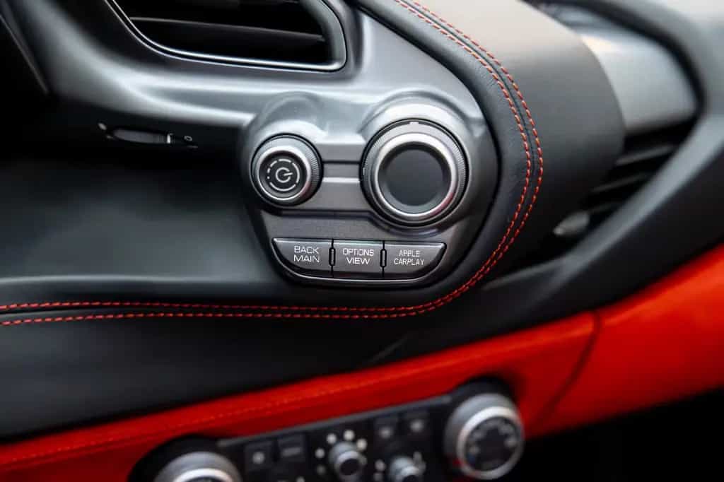 Ferrari 488 Spider NOVITEC*FACELIFT*LIFT*JBL*WARRANTY 01/2019-photo-25