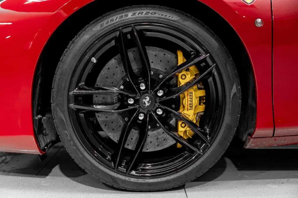 Ferrari 488 Spider NOVITEC*FACELIFT*LIFT*JBL*WARRANTY 01/2019-photo-5