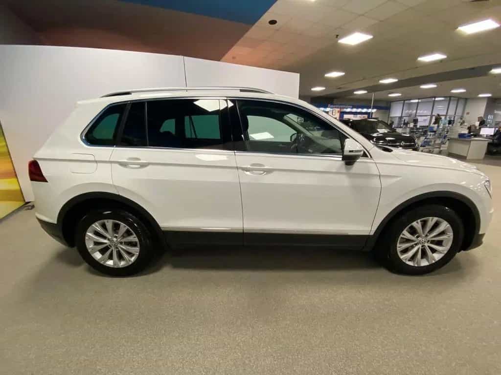 Volkswagen Tiguan 1.4 TSI ACT OPF Comfortline 08/2018-photo-3