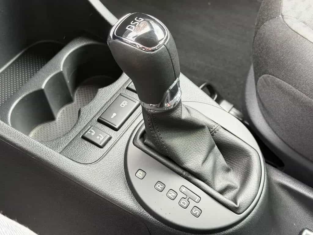 Skoda Fabia Best of Automatik *1.Hand* 01/2015-photo-21