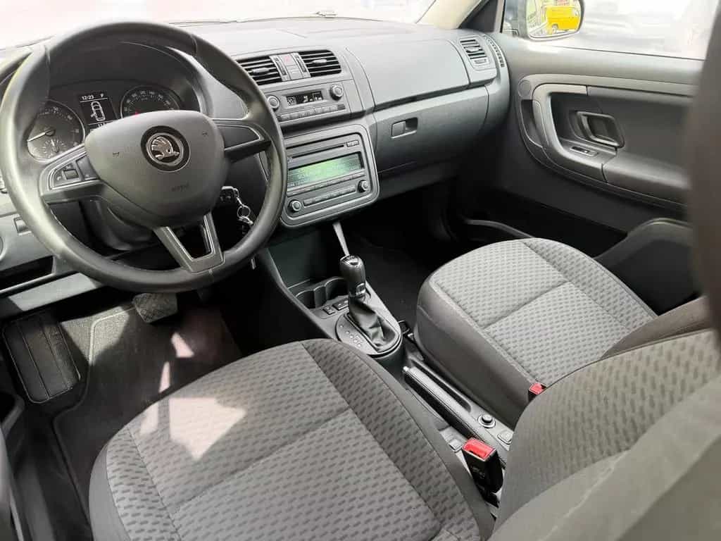 Skoda Fabia Best of Automatik *1.Hand* 01/2015-photo-9