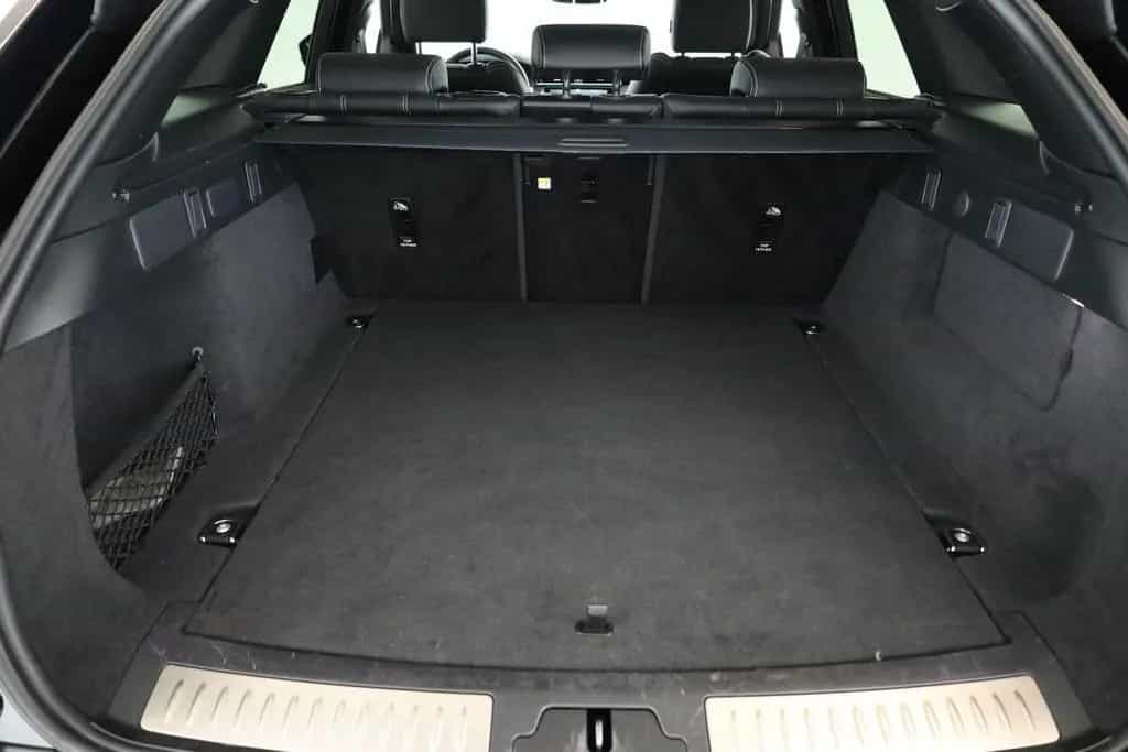 Land Rover Range Rover Rover Velar P400 AWD R-Dynamic SE BLACK 22 07/2023-photo-9