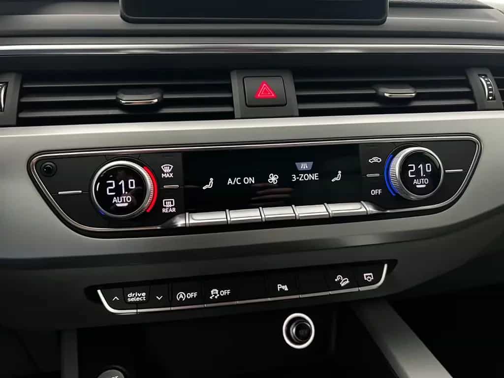Audi A4 Allroad S LINE/ 4x4 / NUR 52.tKM / GARANTIE / 09/2017-photo-28