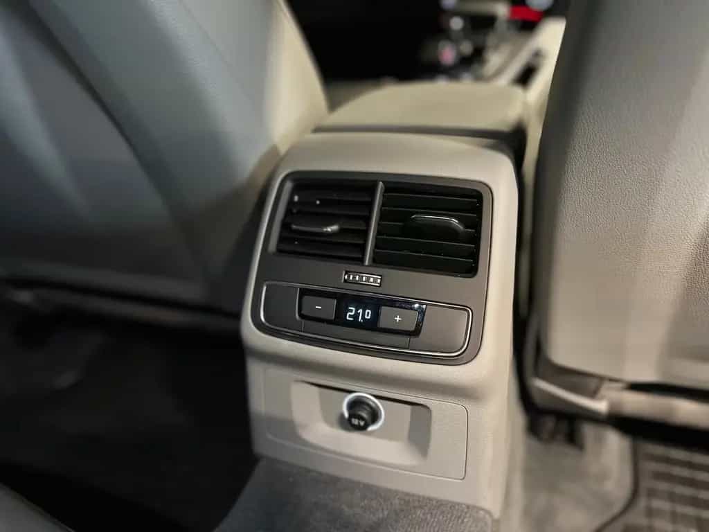 Audi A4 Allroad S LINE/ 4x4 / NUR 52.tKM / GARANTIE / 09/2017-photo-9