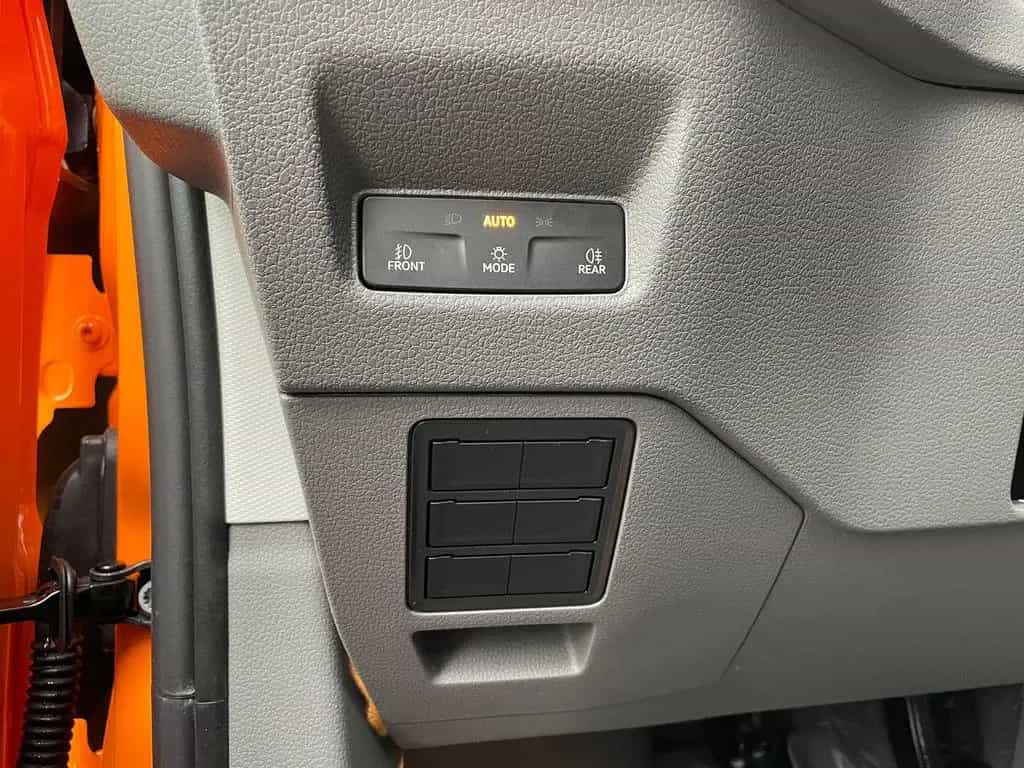 MAN TGE 3.180 L3H3 MIXTO 4x4 STANDHZ ACC LENKRADHZ 03/2026-photo-25