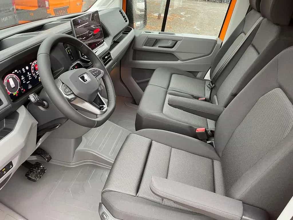 MAN TGE 3.180 L3H3 MIXTO 4x4 STANDHZ ACC LENKRADHZ 03/2026-photo-9
