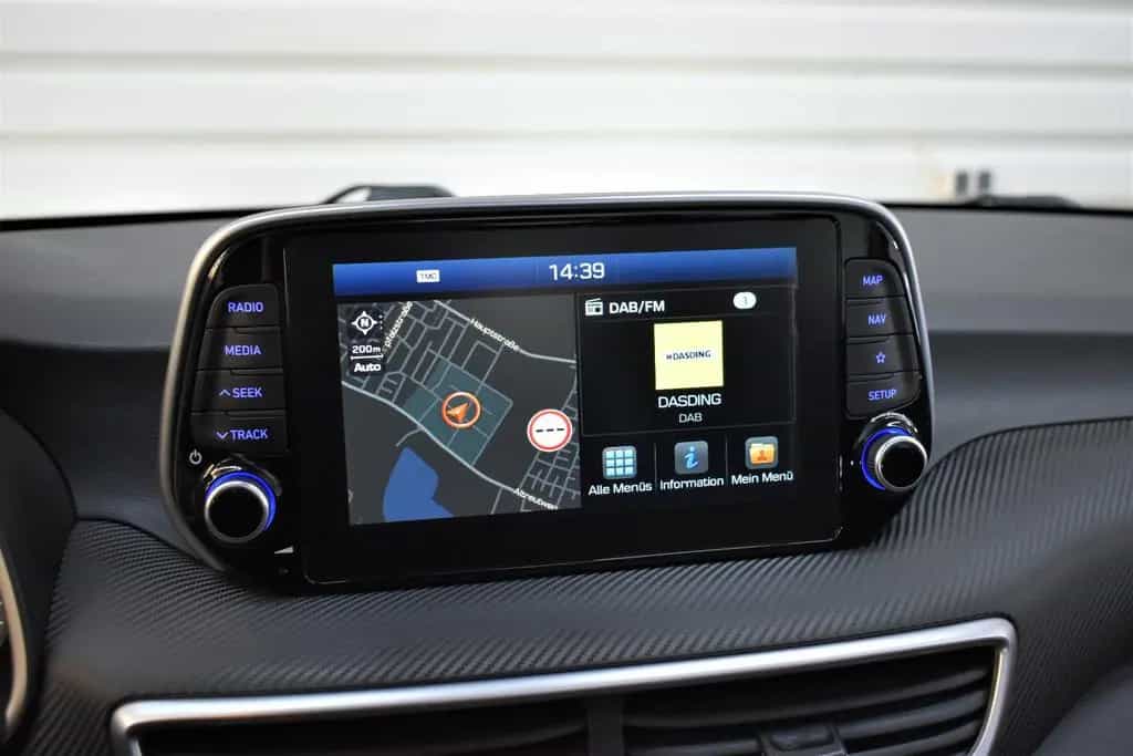 Hyundai TUCSON 1.6 Advantage Automatik+LED+SHZ+LHZ+Tempo 12/2019-photo-17