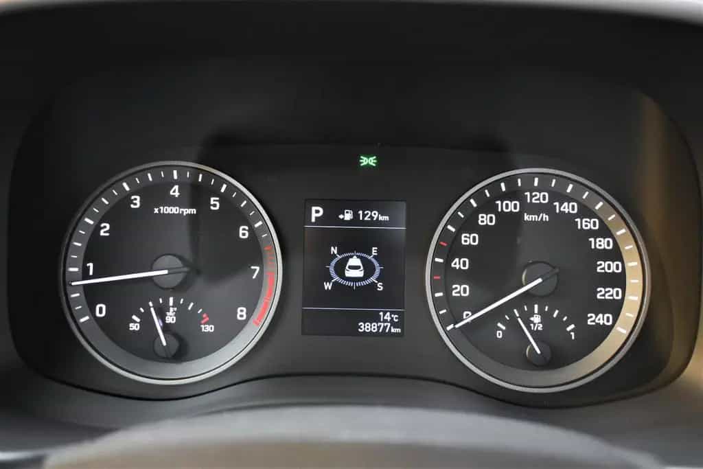 Hyundai TUCSON 1.6 Advantage Automatik+LED+SHZ+LHZ+Tempo 12/2019-photo-27