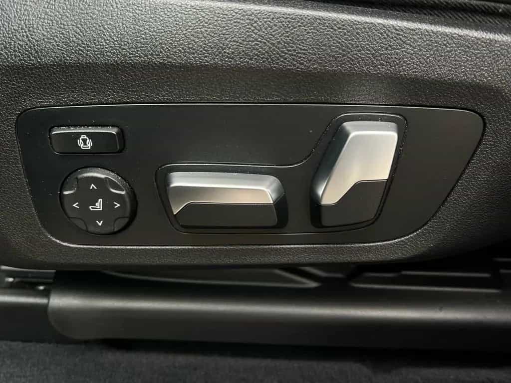 BMW X3 M40i AdapLED DA+ PA Pano HuD HiFi Lhz 20" 03/2020-photo-7