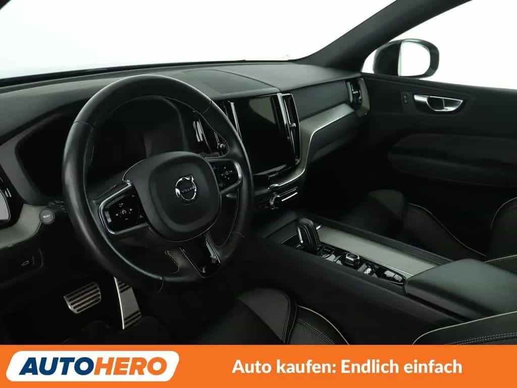 Volvo XC60 2.0 B4 R Design 2WD Aut.*NAVI*LED*TEMPO*CAM 06/2021-photo-10
