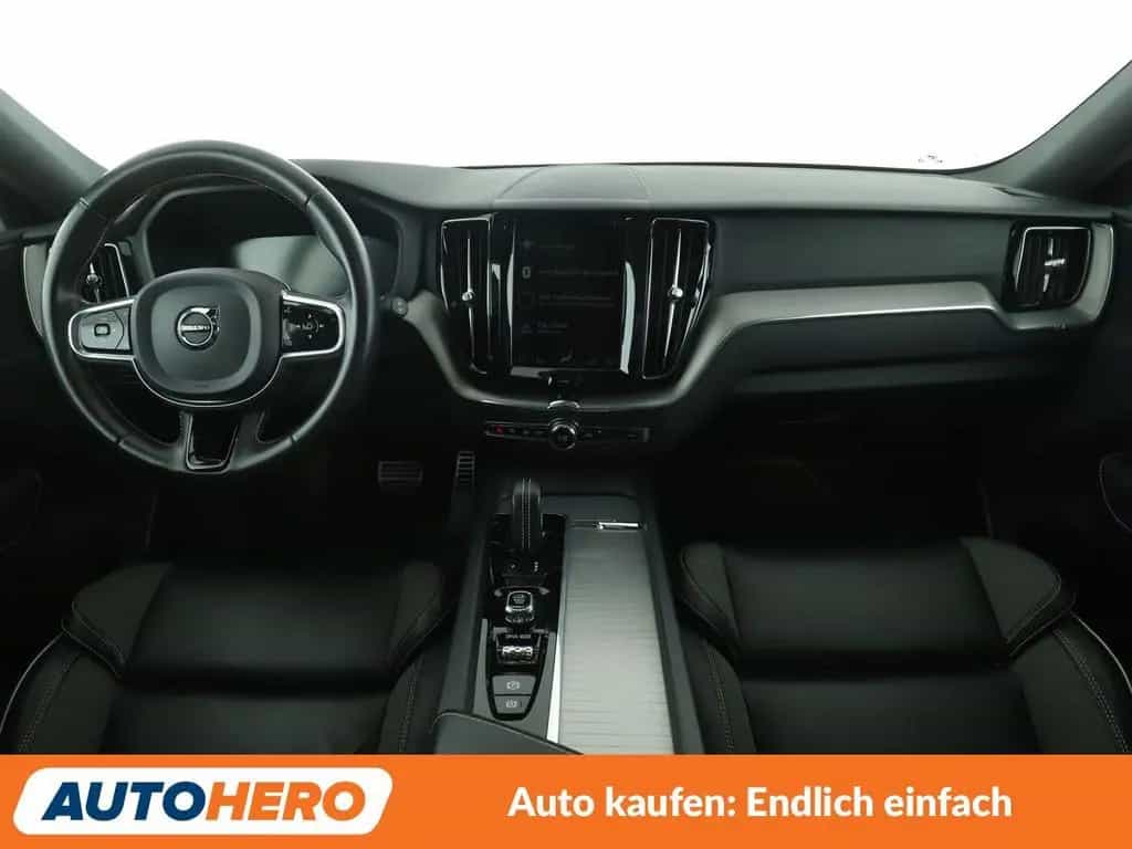 Volvo XC60 2.0 B4 R Design 2WD Aut.*NAVI*LED*TEMPO*CAM 06/2021-photo-11