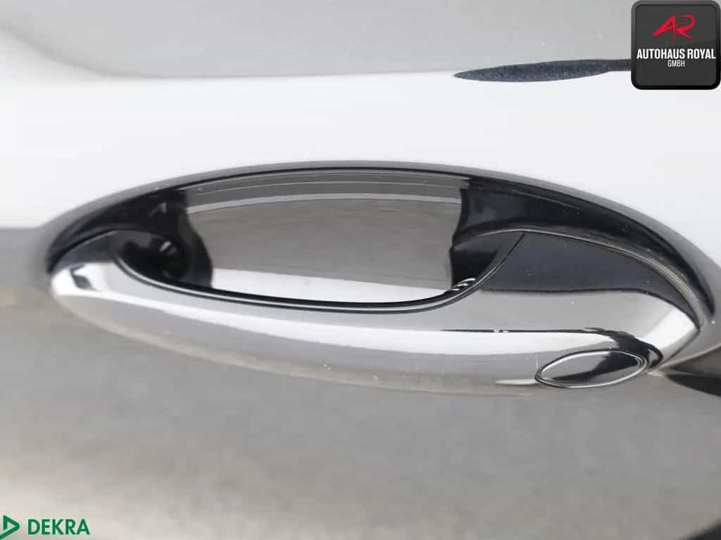 BMW 520 d T M SPORT PANO,HEADUP,AHK,KEYLESS,CARPLAY 01/2020-photo-10