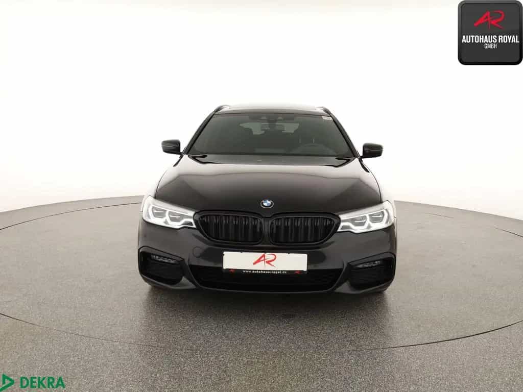 BMW 520 d T M SPORT PANO,HEADUP,AHK,KEYLESS,CARPLAY 01/2020-photo-7