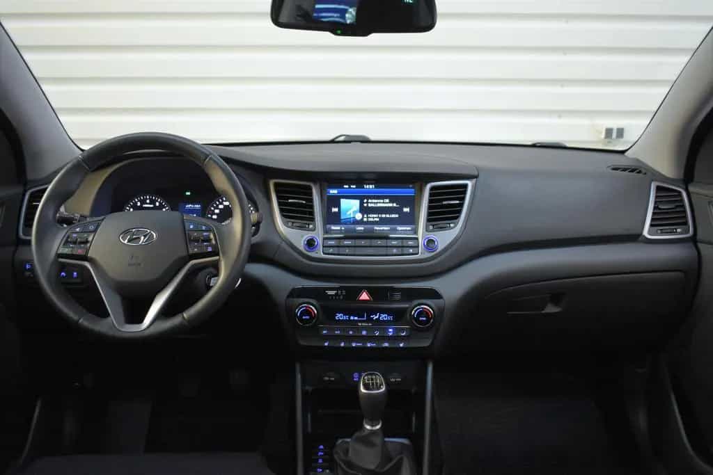 Hyundai TUCSON 1.6 Intro Edition 4WD+1.Hand+Nur.36.600km 12/2015-photo-14