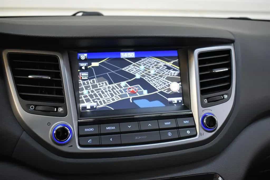Hyundai TUCSON 1.6 Intro Edition 4WD+1.Hand+Nur.36.600km 12/2015-photo-18