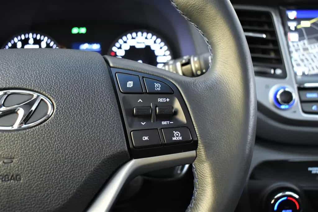 Hyundai TUCSON 1.6 Intro Edition 4WD+1.Hand+Nur.36.600km 12/2015-photo-25