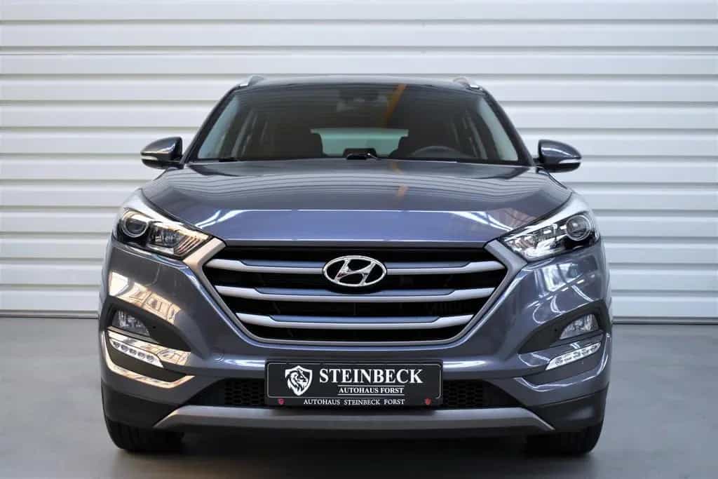 Hyundai TUCSON 1.6 Intro Edition 4WD+1.Hand+Nur.36.600km 12/2015-photo-4