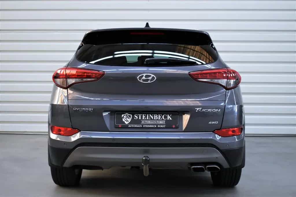 Hyundai TUCSON 1.6 Intro Edition 4WD+1.Hand+Nur.36.600km 12/2015-photo-5