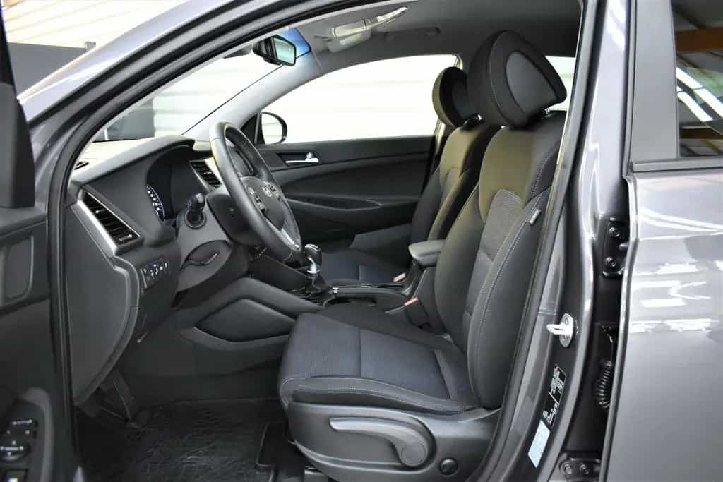 Hyundai TUCSON 1.6 Intro Edition 4WD+1.Hand+Nur.36.600km 12/2015-photo-8