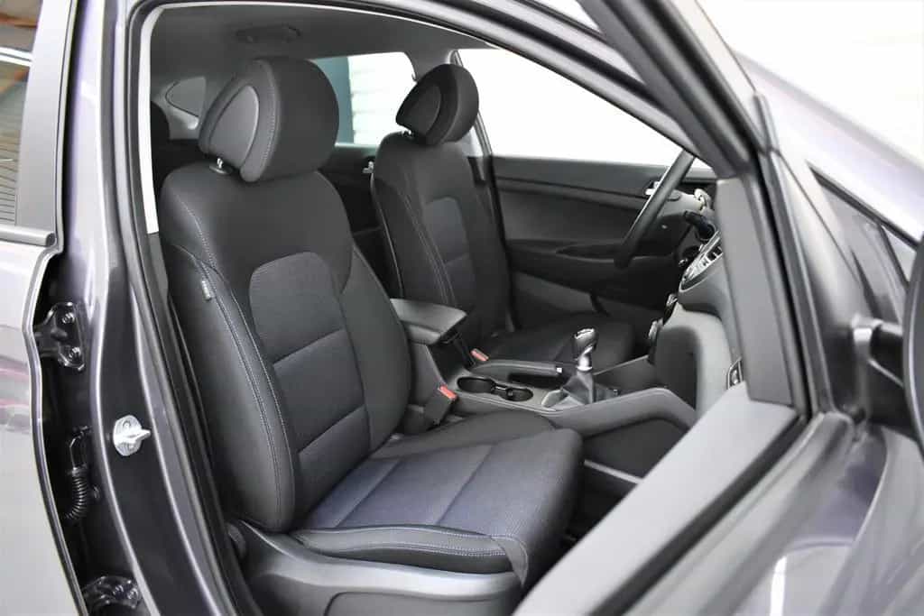Hyundai TUCSON 1.6 Intro Edition 4WD+1.Hand+Nur.36.600km 12/2015-photo-9