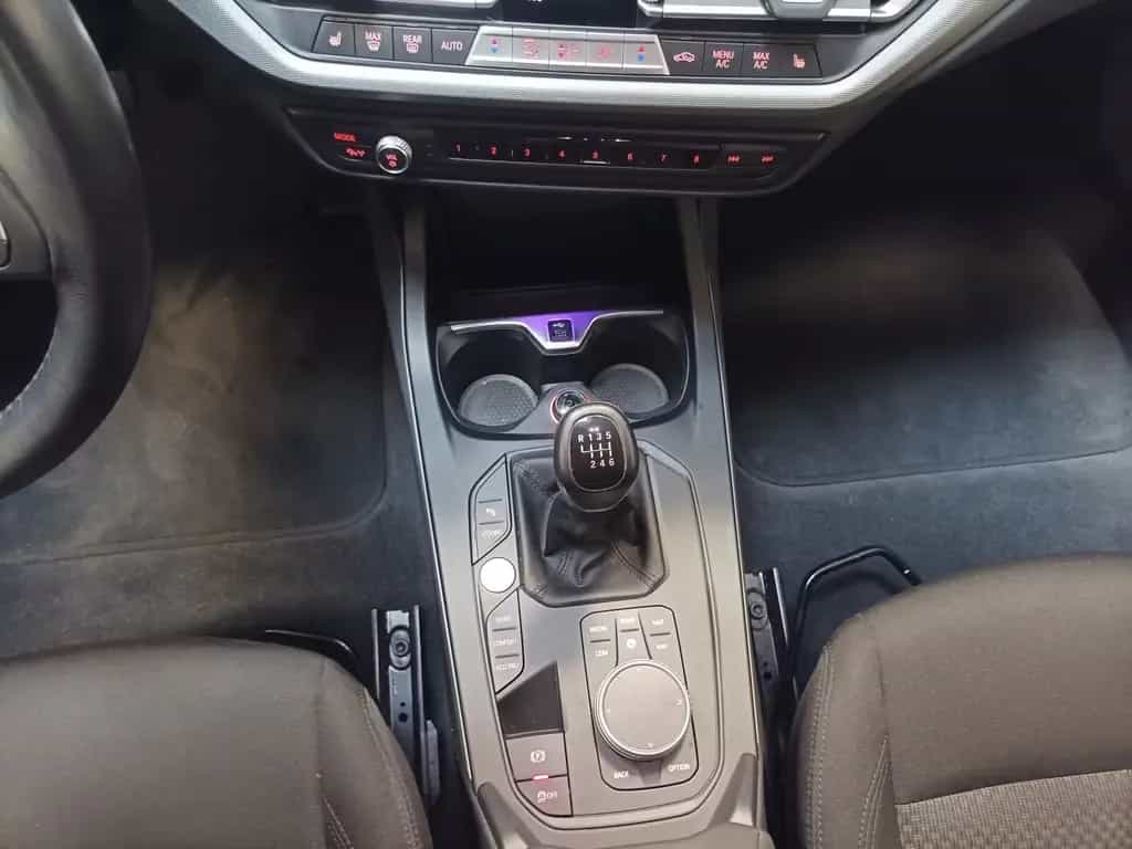 BMW 1 Series - 118i Advantage Navi|Sitz&Lenkrhzg.|LED| 02/2022-photo-11