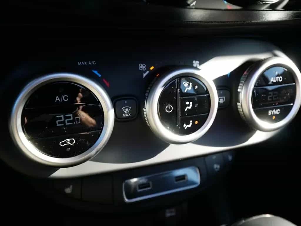 Fiat 500X SPORT DOLCEVITA HYBRID 1.5 GSE 130PS DCT NA 07/2024-photo-28