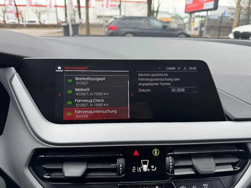 BMW 1 Series 118i Limousine  Advantage*Head Up*Lichtpaket*SHZ 12/2019-photo-32